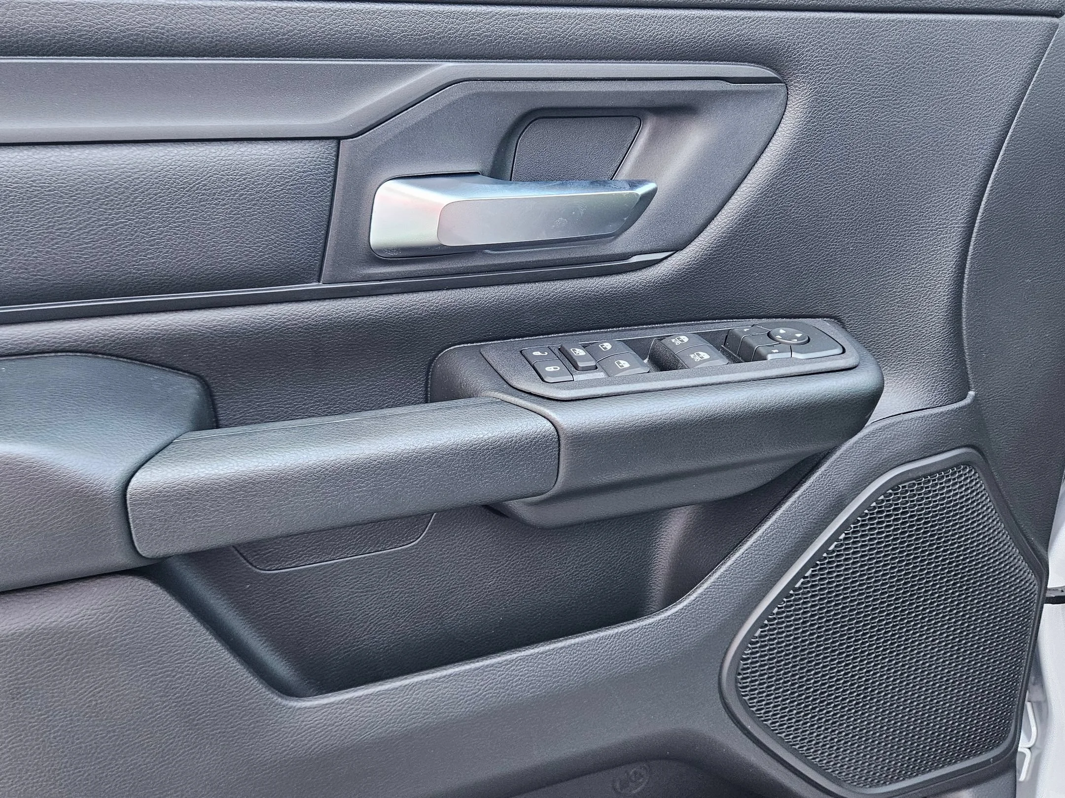 2026 RAM 1500 Tradesman - Photo 17