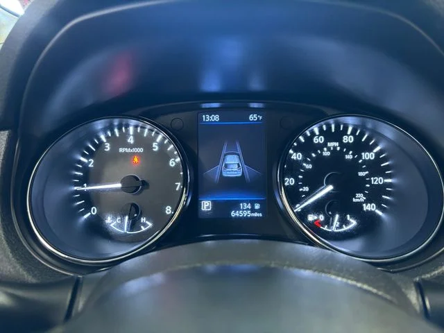 Used 2020 Black Nissan S image 17
