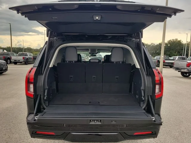 New 2027 Black Metallic Ford Platinum image 11