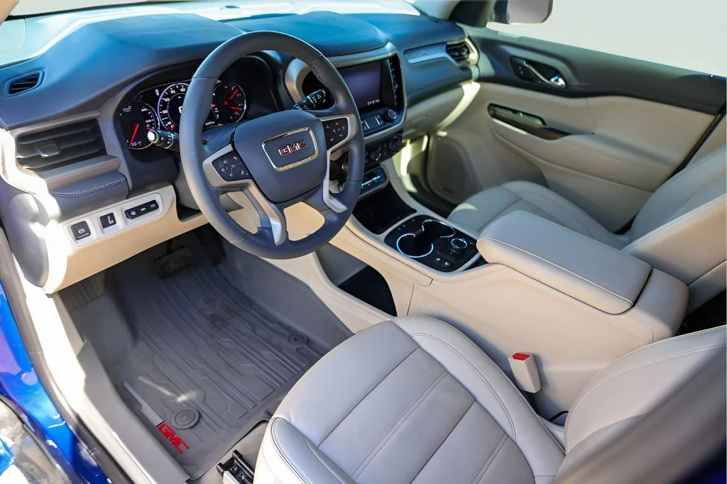 Used 2023 Blue GMC Denali image 13