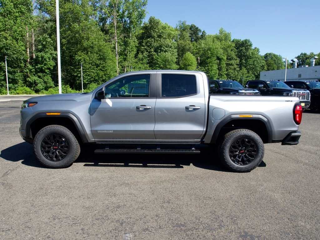 New 2026 Sterling Metallic GMC Elevation image 4