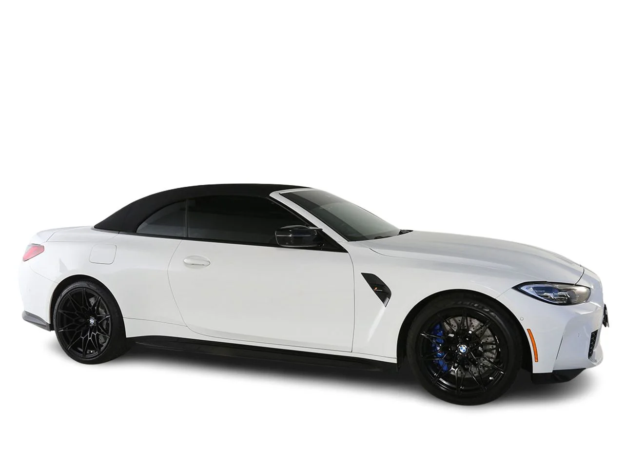 Used 2022 White BMW Competition image 6