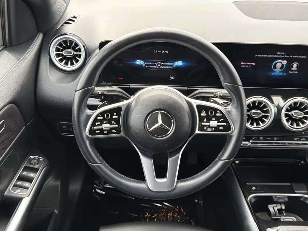 Used 2023 Night Black Mercedes-Benz 250 image 10