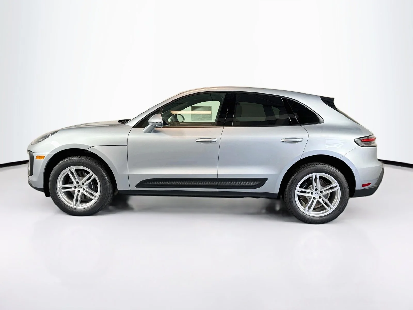 Used 2026 Dolomite Silver Metallic Porsche  image 2