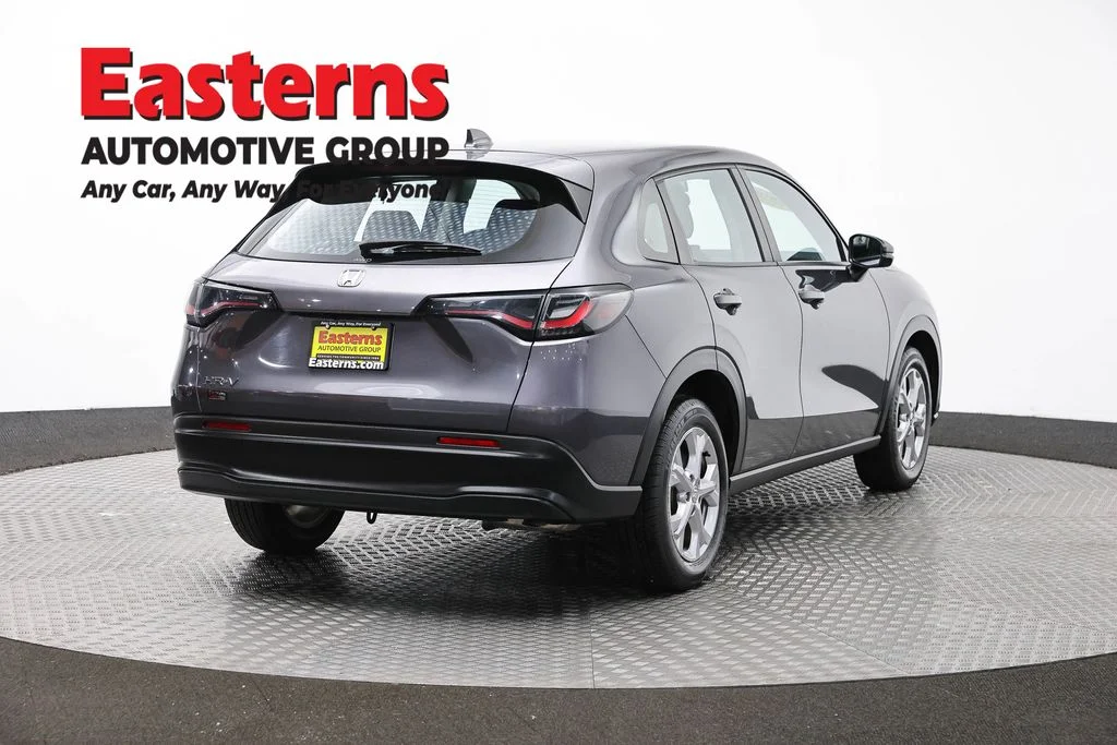 Used 2023 Gray Honda LX image 5