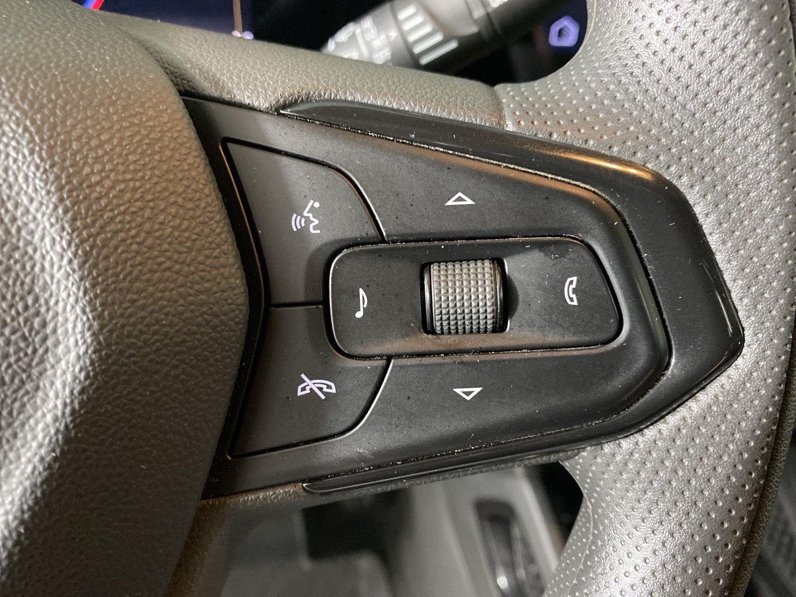 Used 2024 Fountain Blue Chevrolet LT image 14