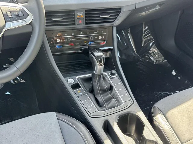 New 2026 Gray Volkswagen 1.5T SE image 10