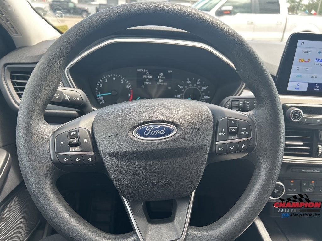 Used 2022 Gray Ford SE image 13