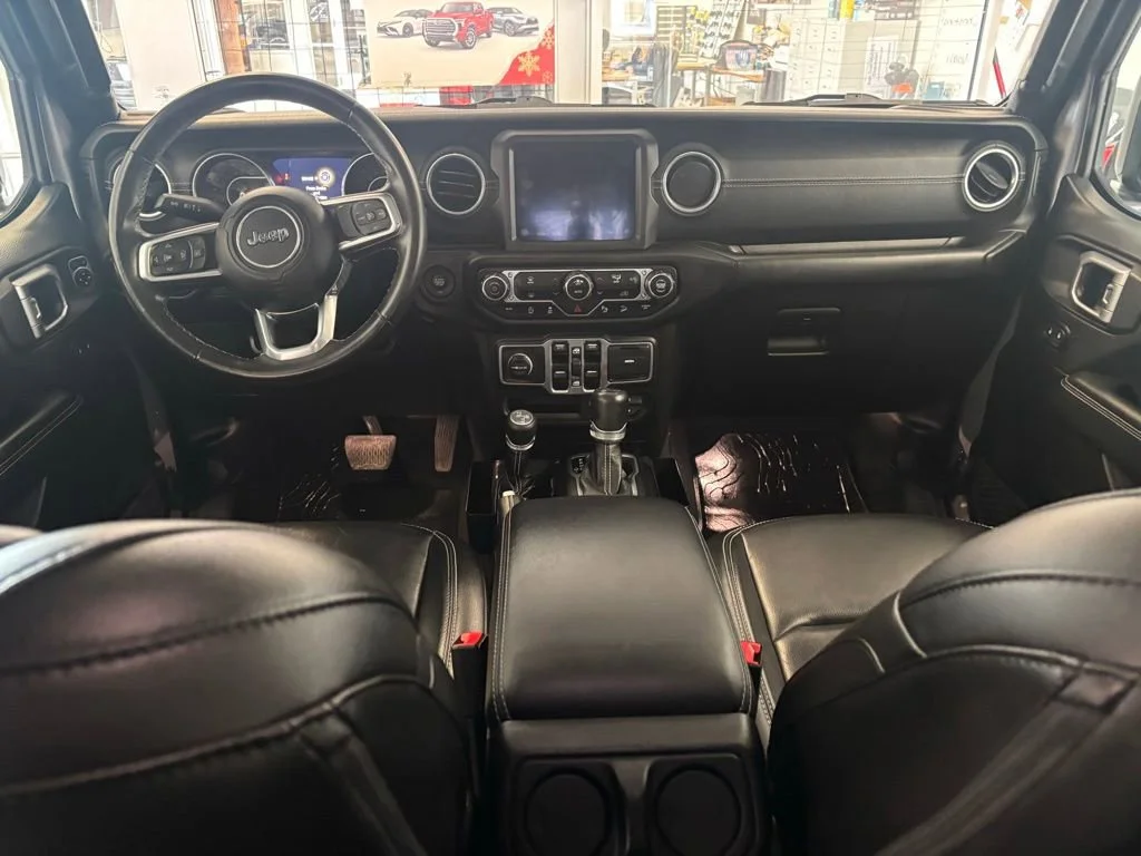 2018 Jeep All-New Wrangler Unlimited Sahara - Photo 19