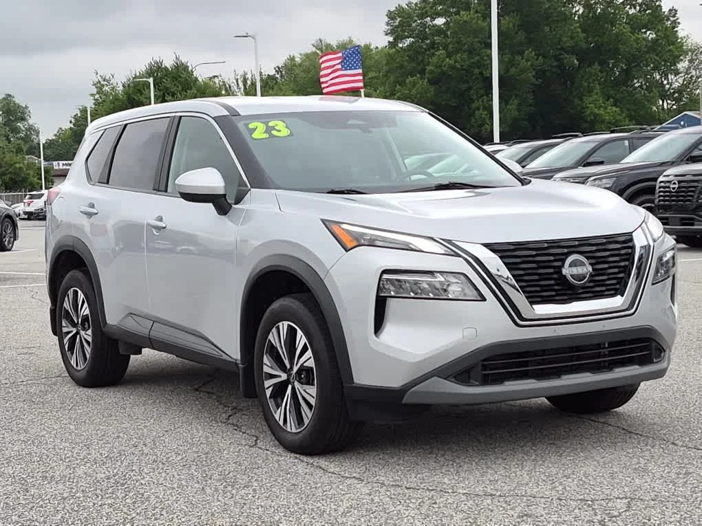 Used 2023 Brilliant Silver Metallic Nissan SV image 2