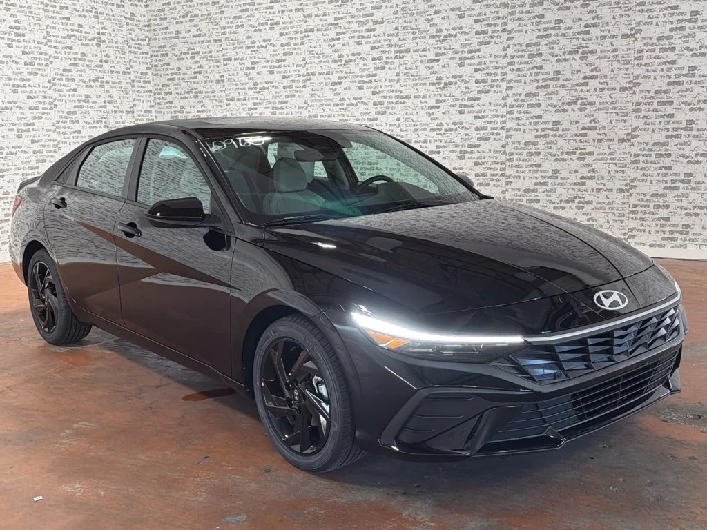 New 2026 Abyss Black Hyundai SEL Sport Plus image 1