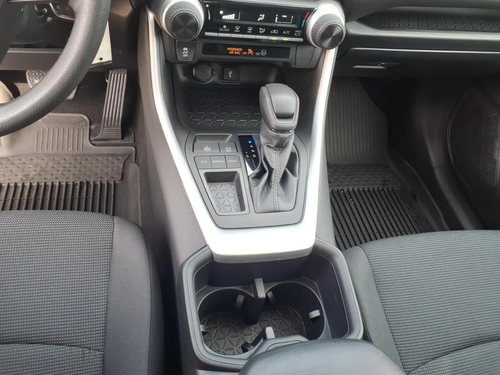 Used 2022 Magnetic Gray Metallic Toyota LE image 14