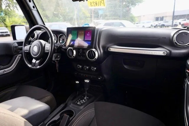 Used 2017 Black Jeep Unlimited Sahara image 31