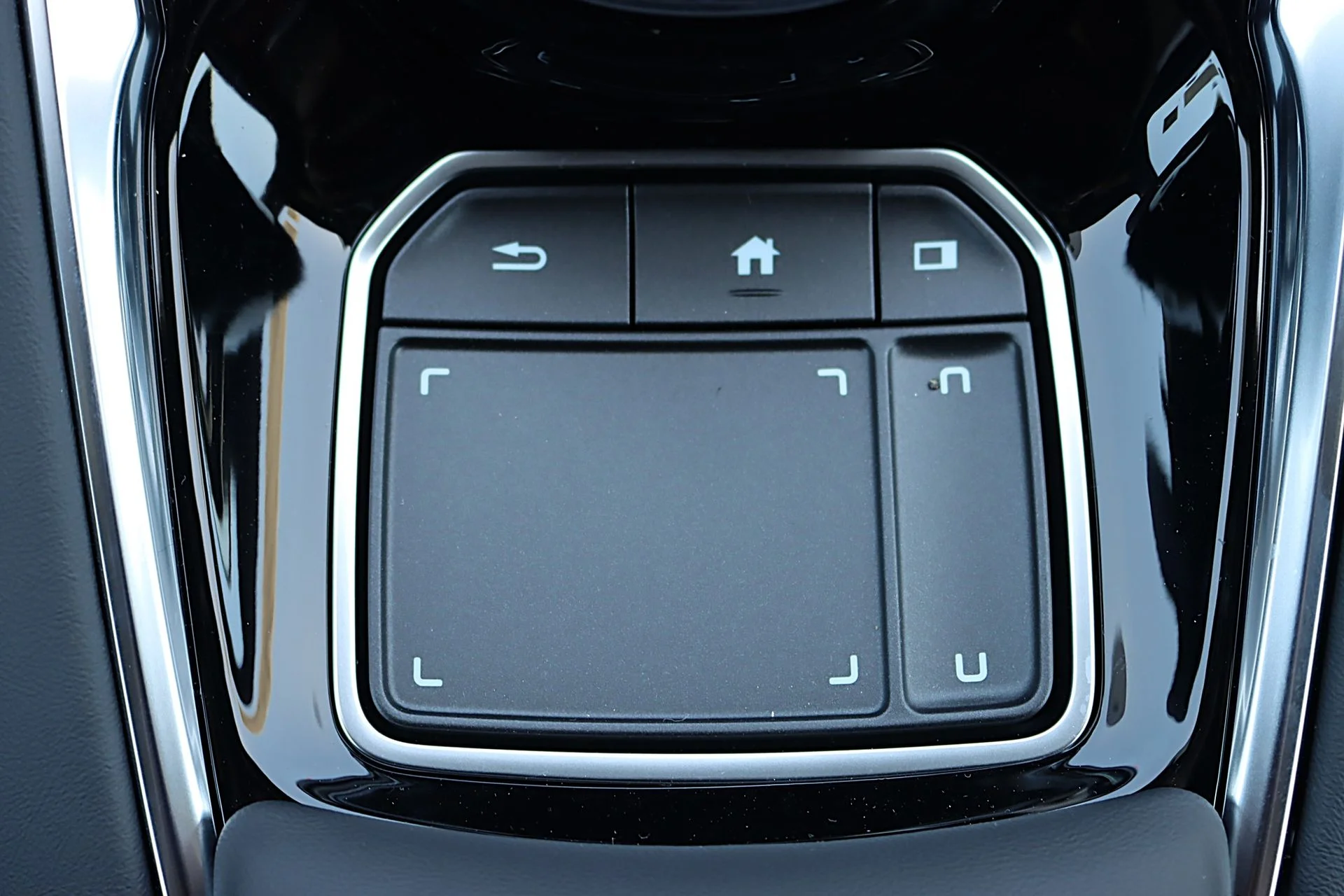 New 2026 Majestic Black Pearl Acura SH-AWD image 16