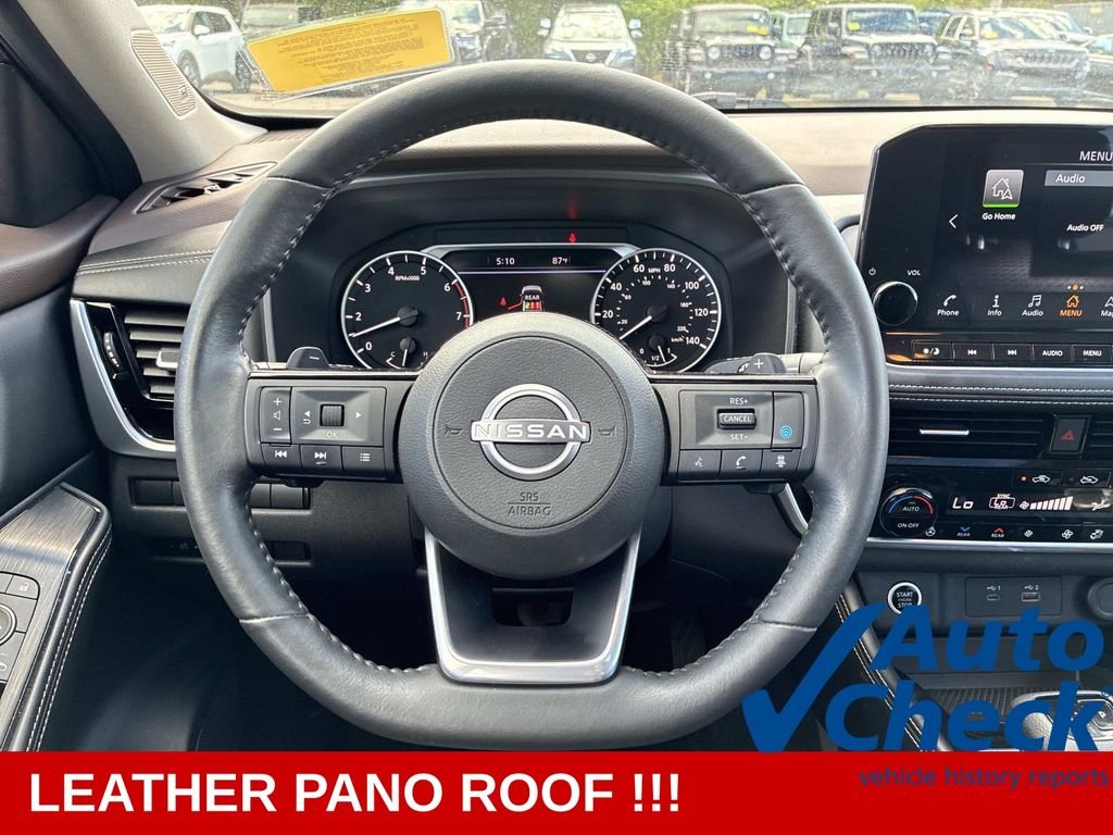 Used 2023 Gray Nissan SL image 19