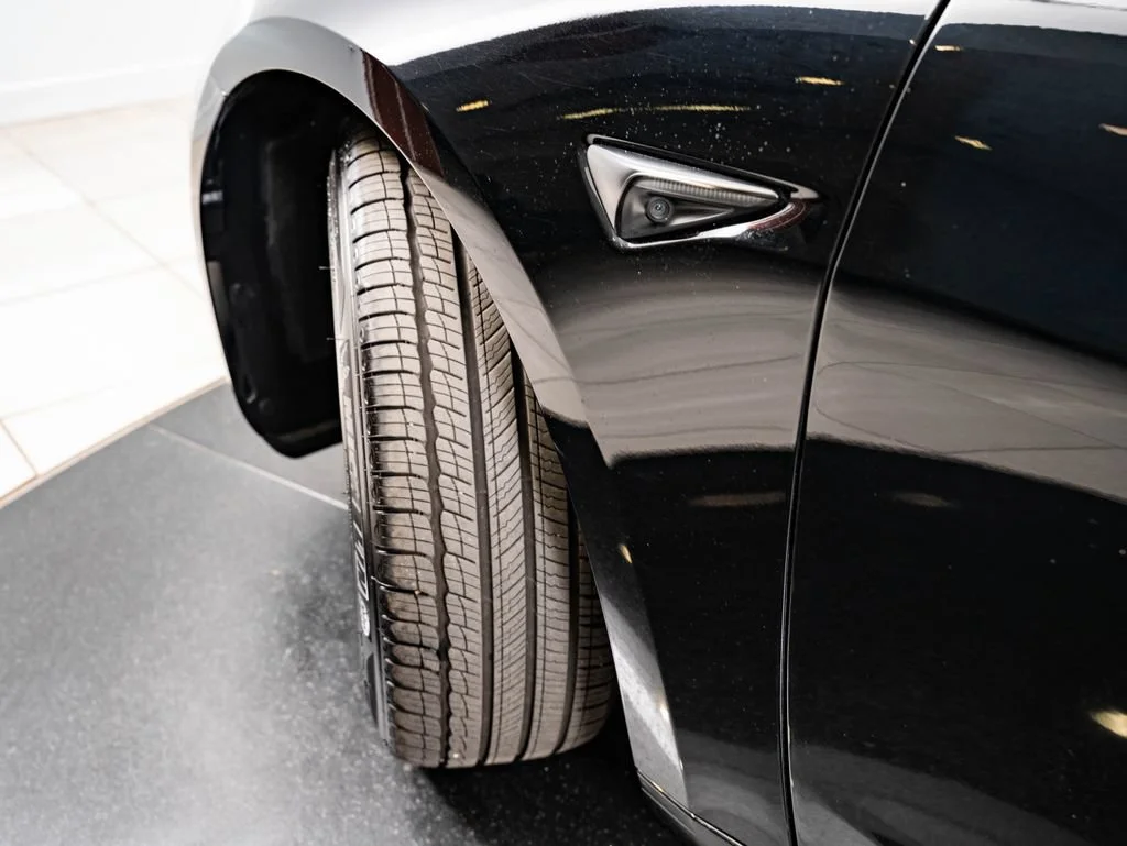 Used 2023 Black Tesla  image 46
