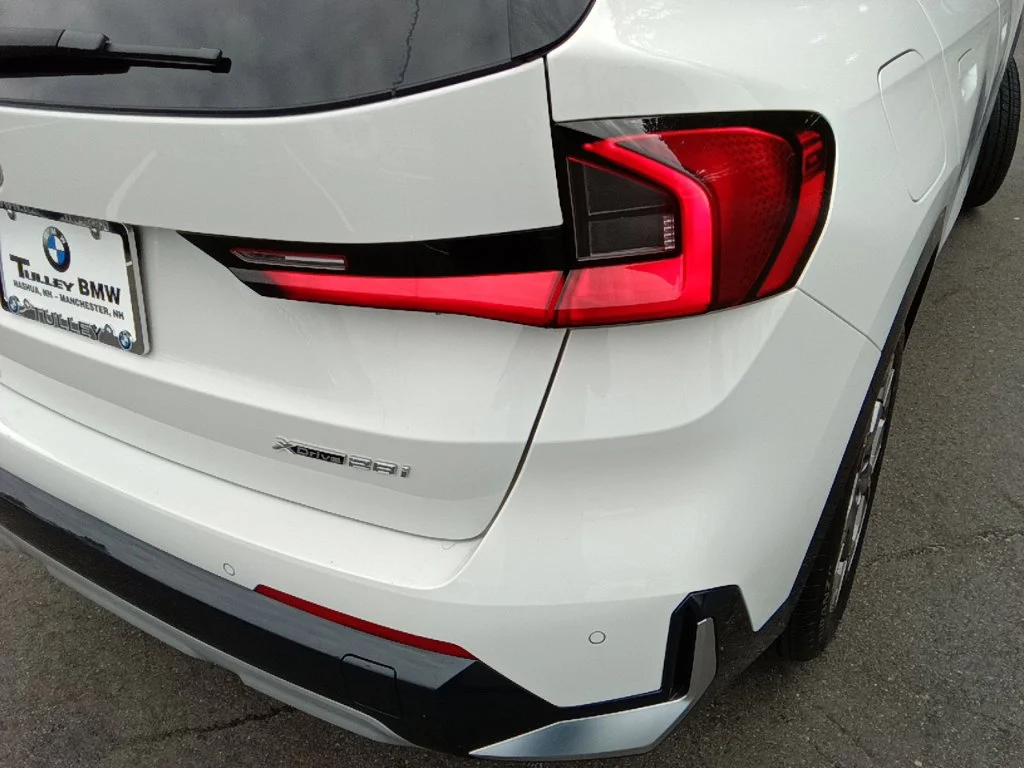 Certified Used 2023 White BMW xDrive28i image 32