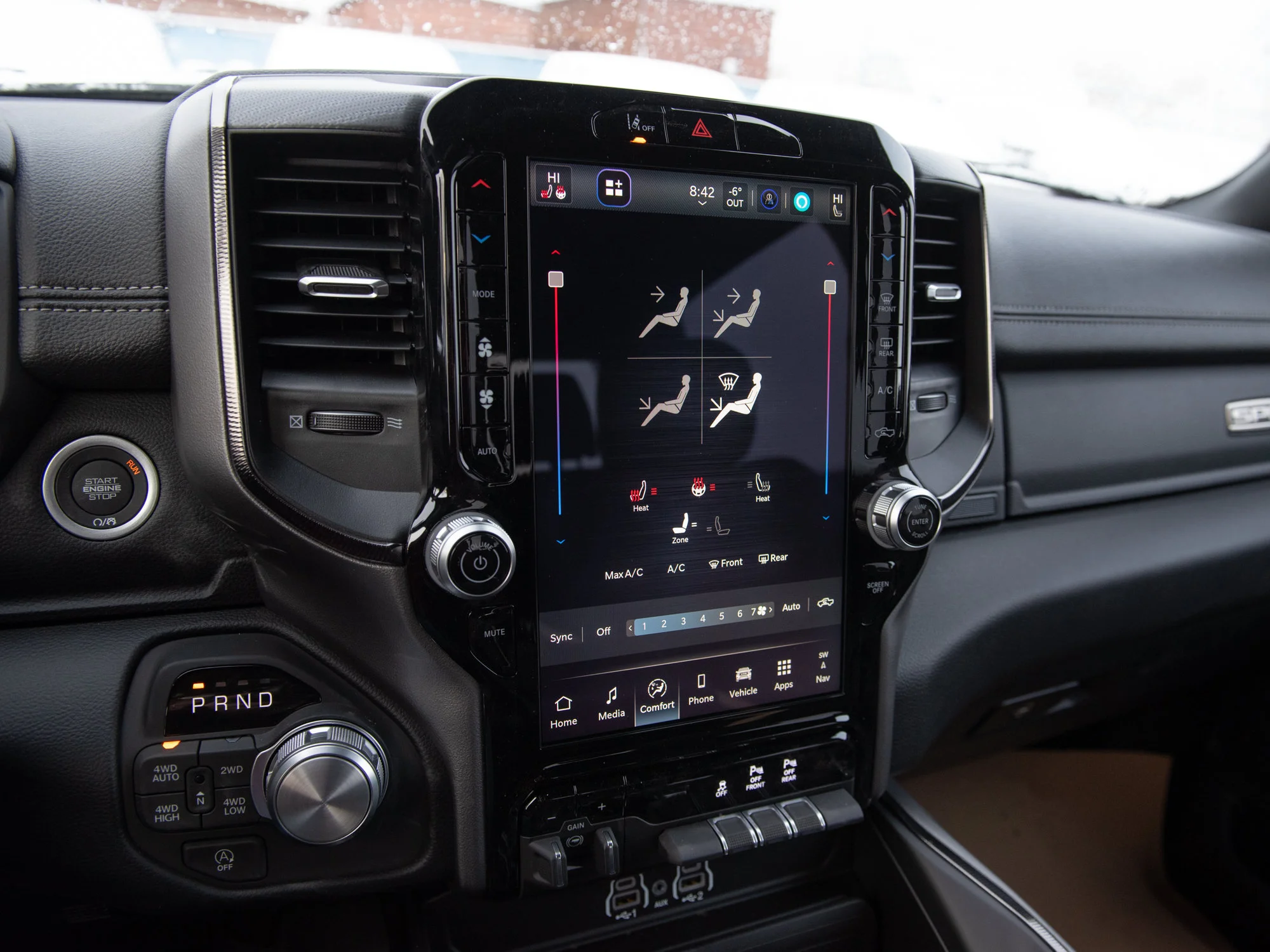 New 2026 Black RAM Sport* image 15