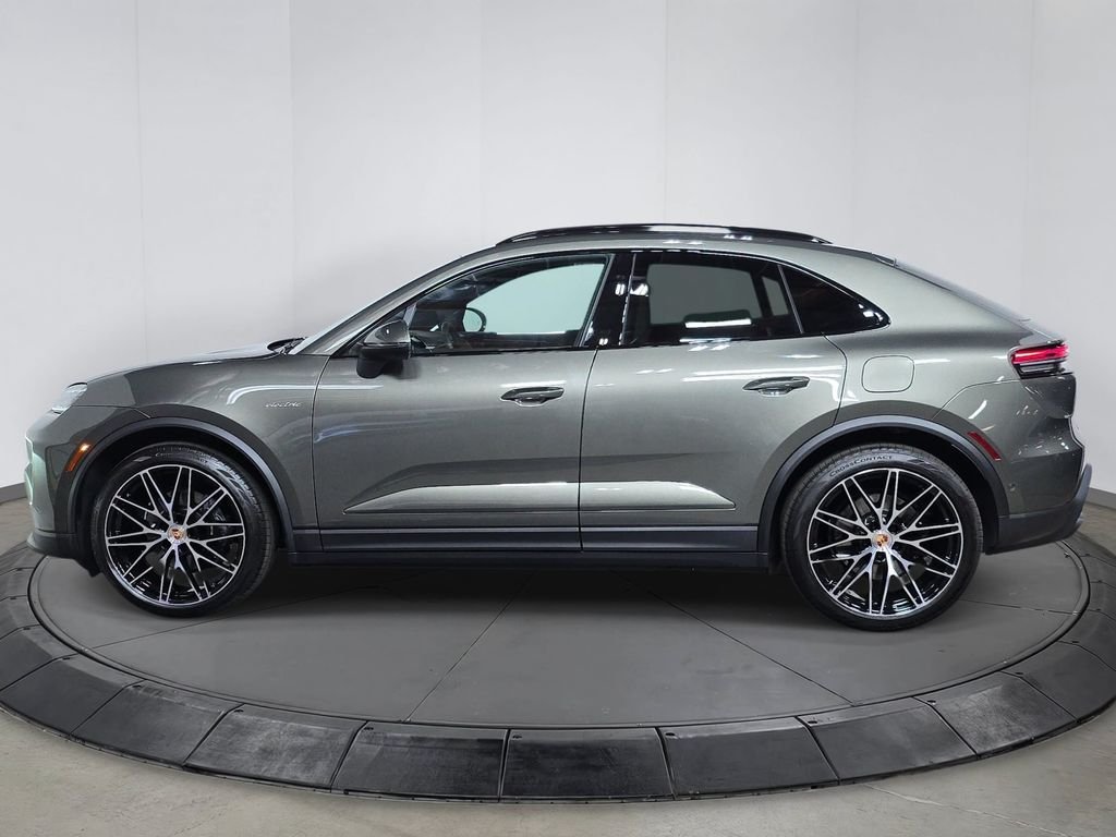Used 2026 Porsche Macan Base with VIN WP1AD2XA5TL076394 for sale in Mount Laurel Township, NJ