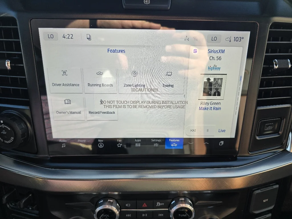 New 2027 Star White Metallic Tri-Coat Ford F-450® King Ranch® image 28