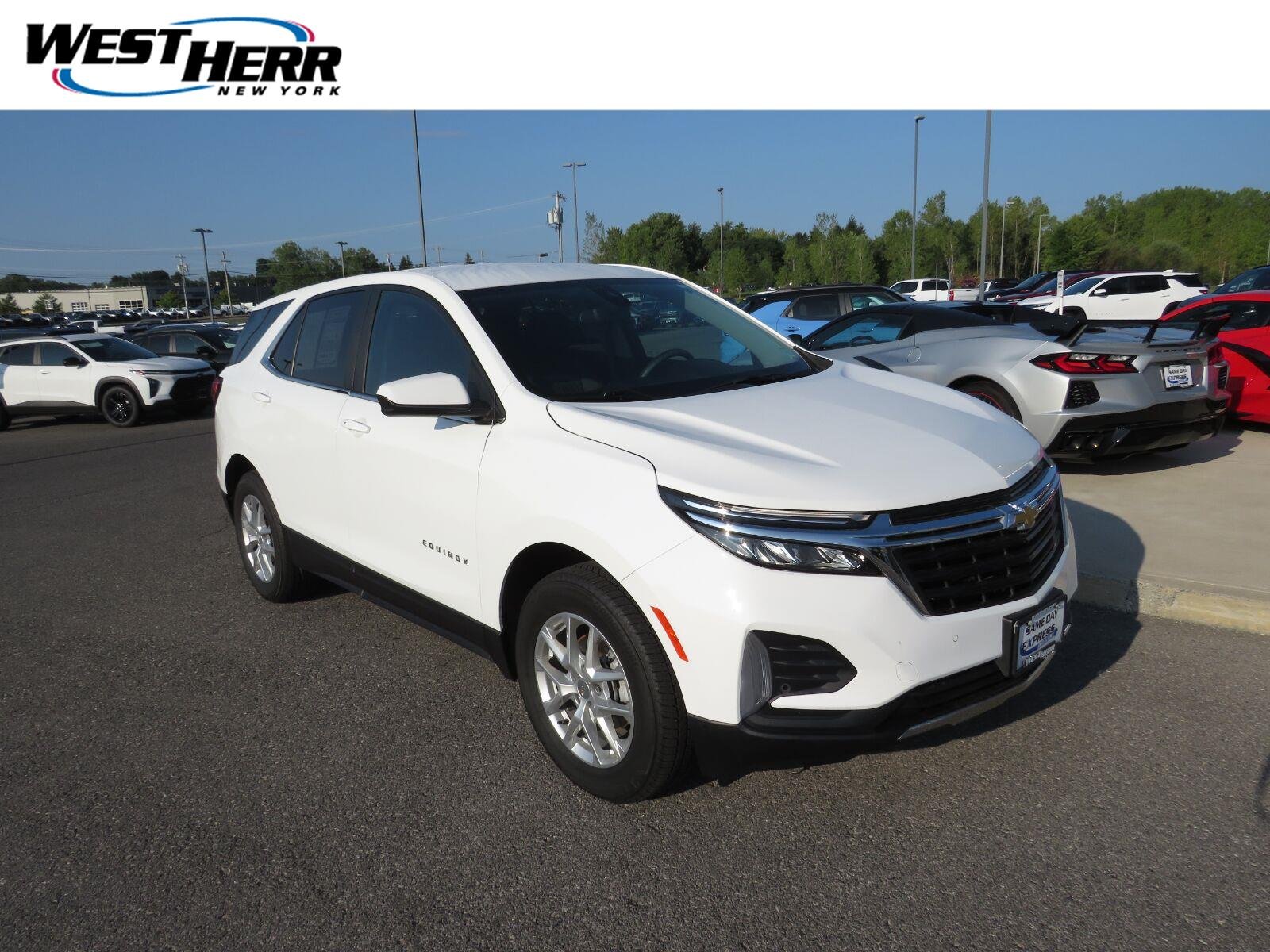 Used 2024 Summit White Chevrolet LT image 1