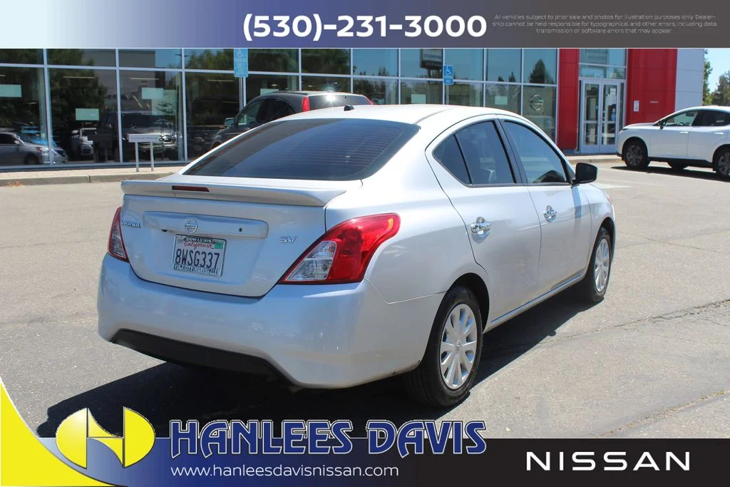 Used 2019 Silver Nissan 1.6 SV image 7