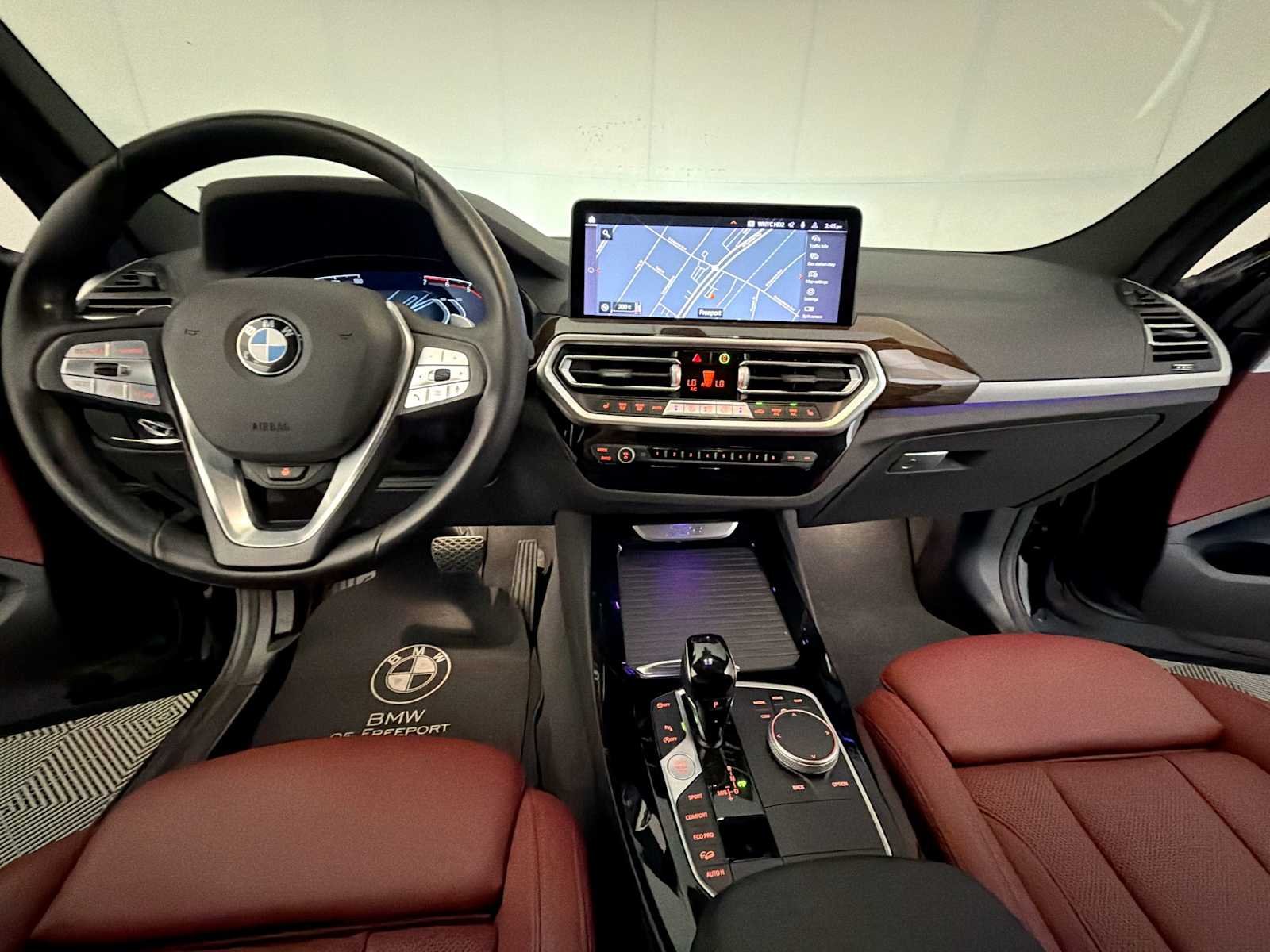 Used 2024 Jet Black BMW xDrive30i image 16