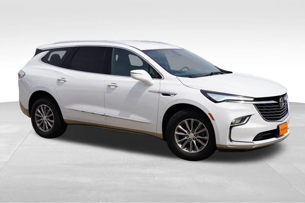 Used 2022 Summit White Buick Premium Group image 2