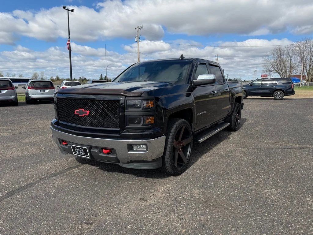Used 2015 Black Chevrolet LT image 12