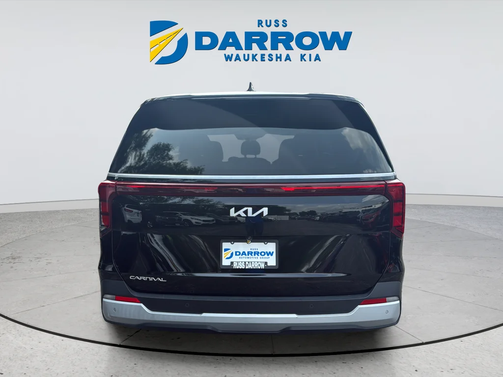 Certified Used 2025 Black Kia LXS image 4