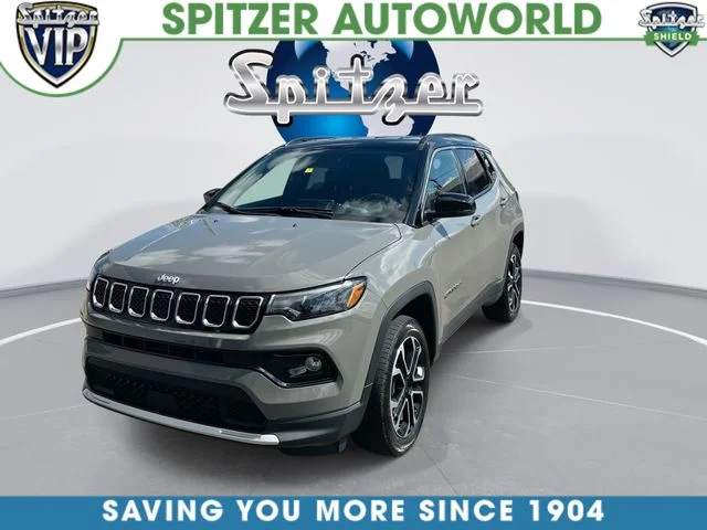 Used 2023 Gray Jeep Limited image 4