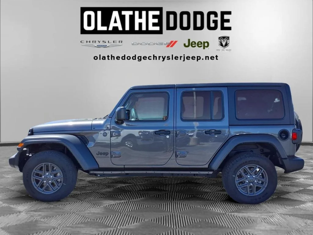 Certified Used 2025 Gray Jeep Sport S image 20