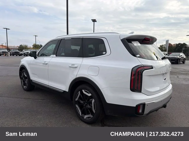 Used 2024 White Kia EX image 5