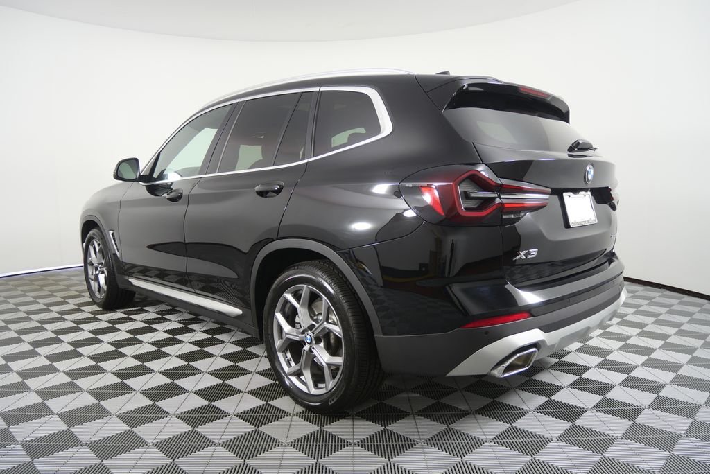 Certified Used 2024 Jet Black BMW sDrive30i image 5