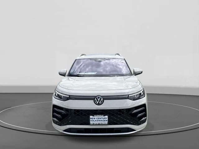 New 2026  Volkswagen 2.0T SEL R-Line Turbo image 2
