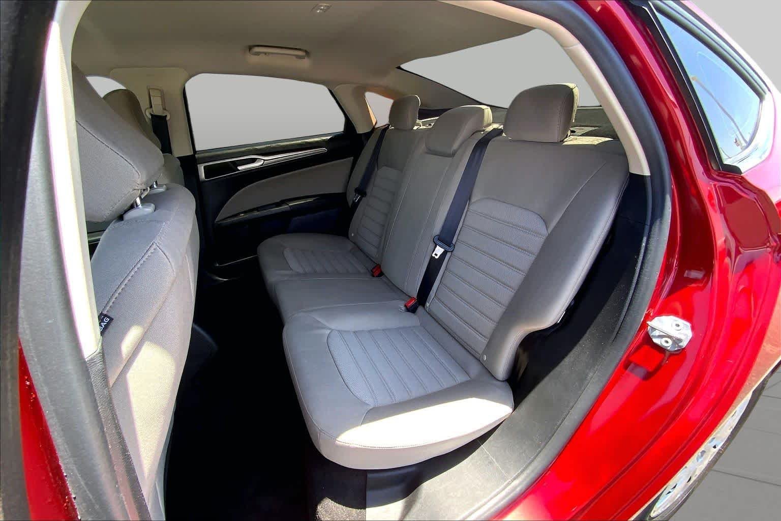 Used 2020 Rapid Red Metallic Tinted Clearcoat Ford S image 21