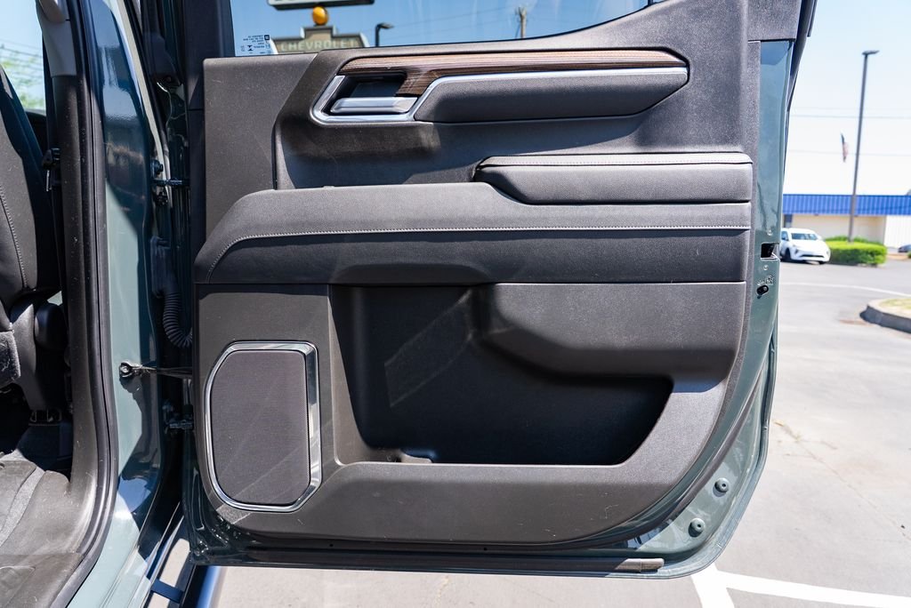 Used 2026 Cypress Gray Chevrolet LT Trail Boss image 32