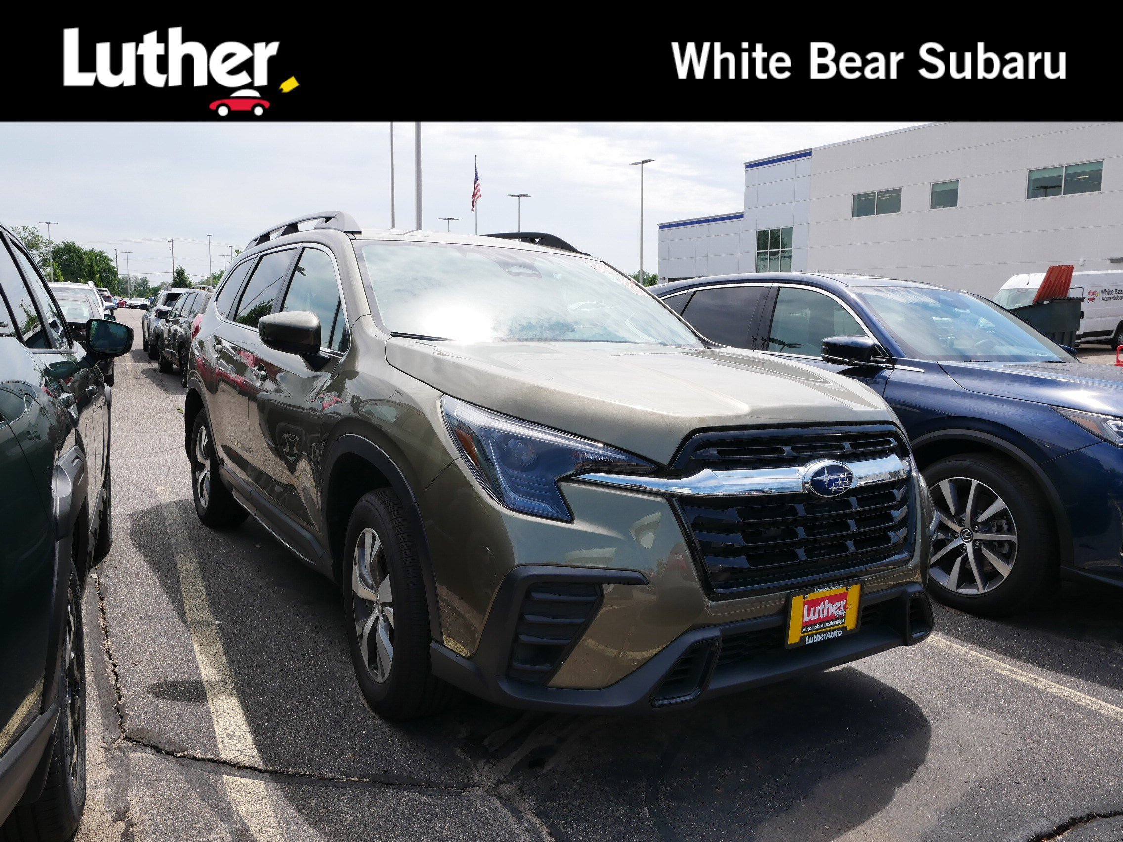 2025 Subaru Ascent Premium 7 Passenger's photo