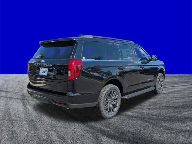 New 2027 Black Ford Platinum image 4