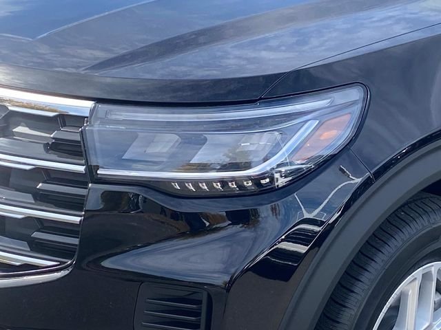 New 2026 Black Ford Active image 4