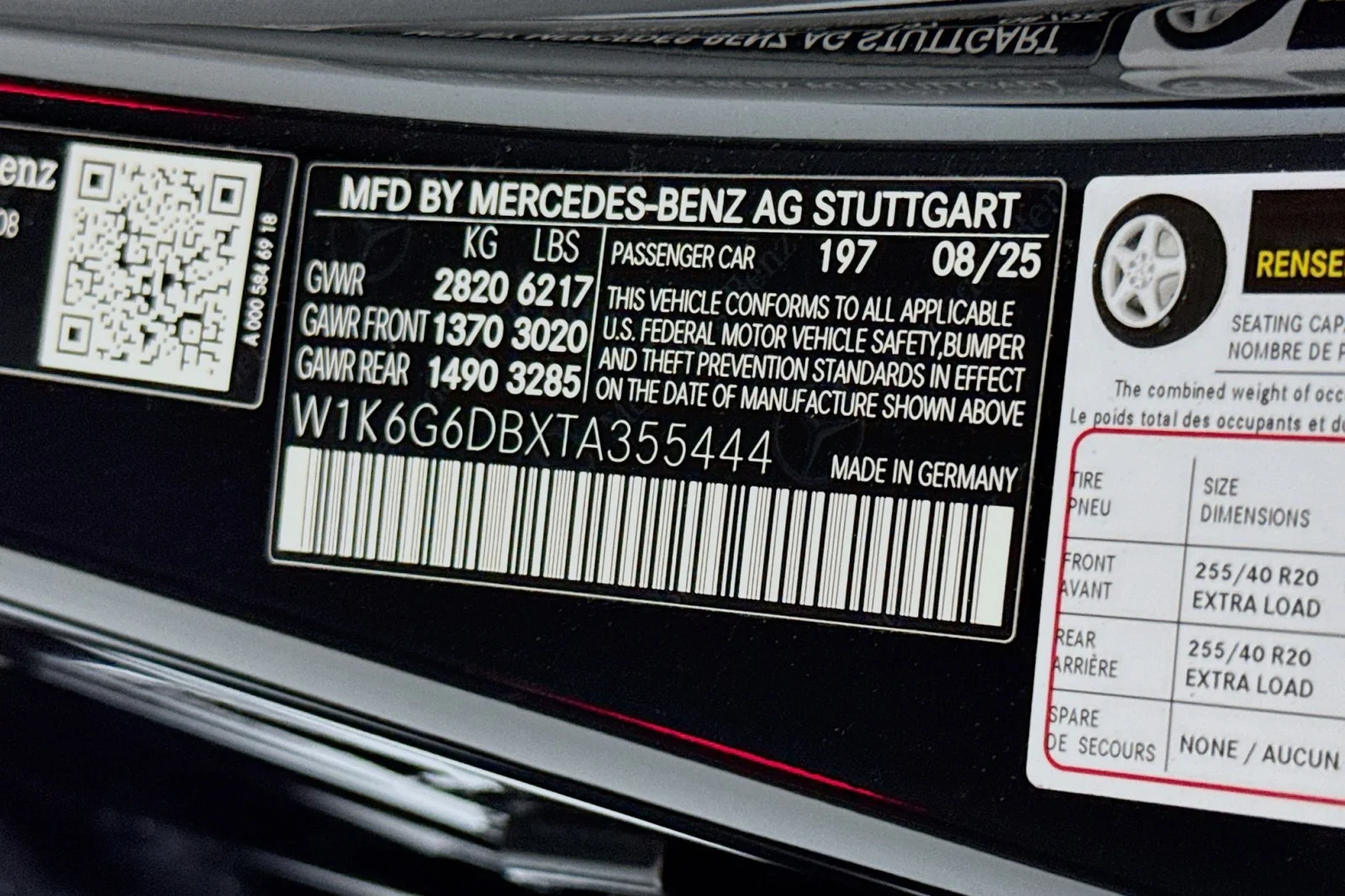 Certified Used 2026 Obsidian Black Metallic Mercedes-Benz S 500 image 27