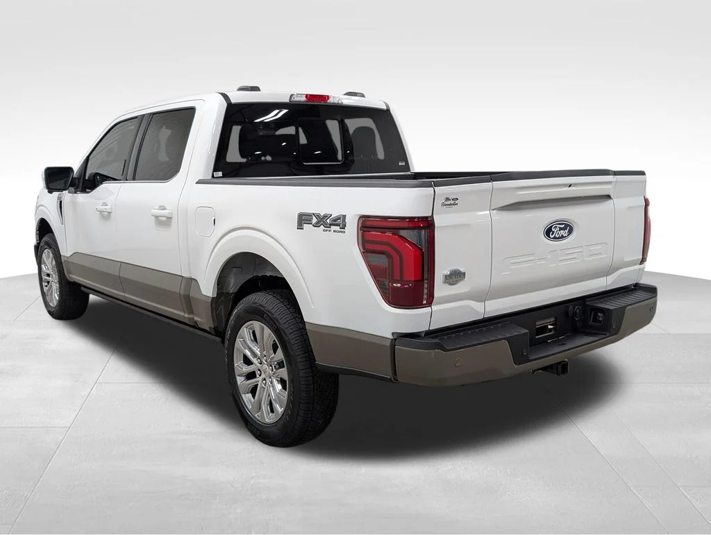 New 2026 Star White Metallic Tri-Coat Ford King Ranch® image 30