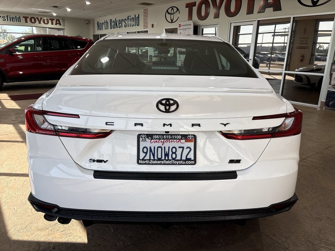 Certified Used 2025 Ice Toyota SE image 9