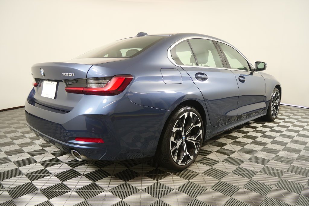 Certified Used 2025 Arctic Race Blue metallic BMW 330i xDrive image 4