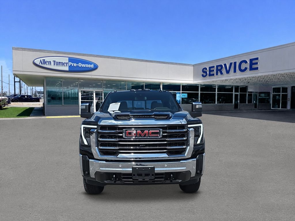 Used 2024 Onyx Black GMC SLT image 3
