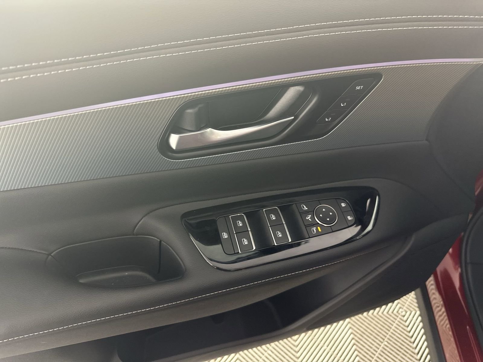 2025 Nissan Murano Platinum - Photo 13