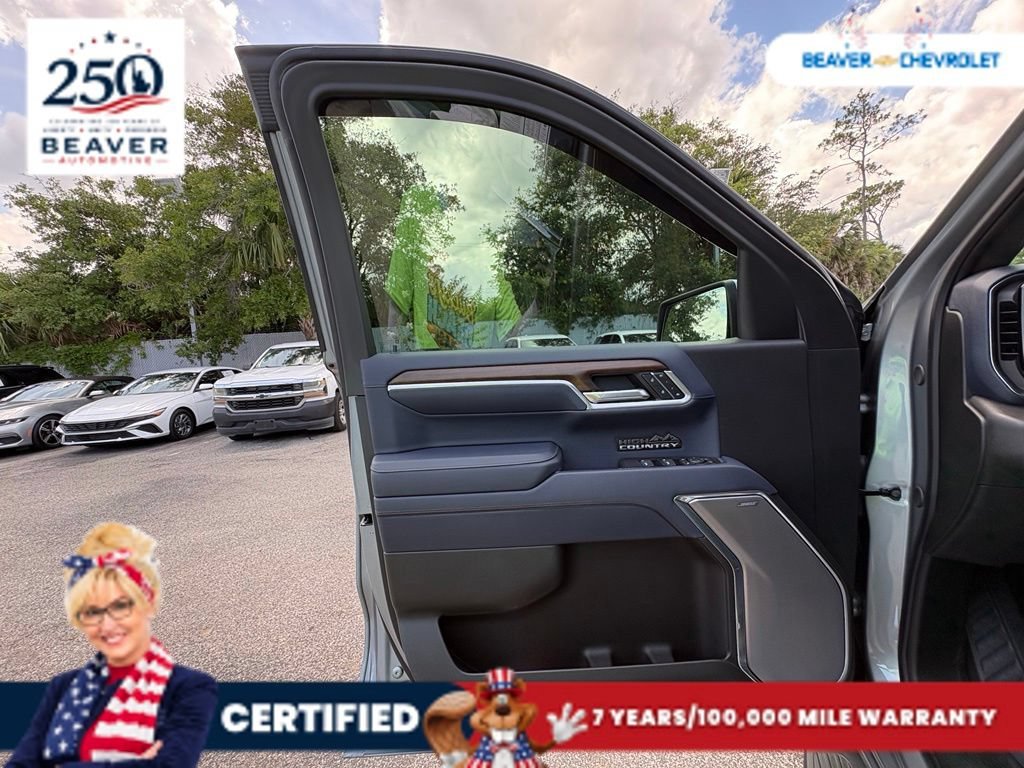 Used 2025 Sterling Gray Metallic Chevrolet High Country image 30