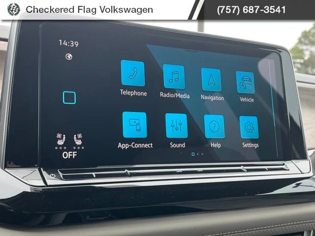 New 2026 Green Volkswagen 2.0T SE w/Technology image 38