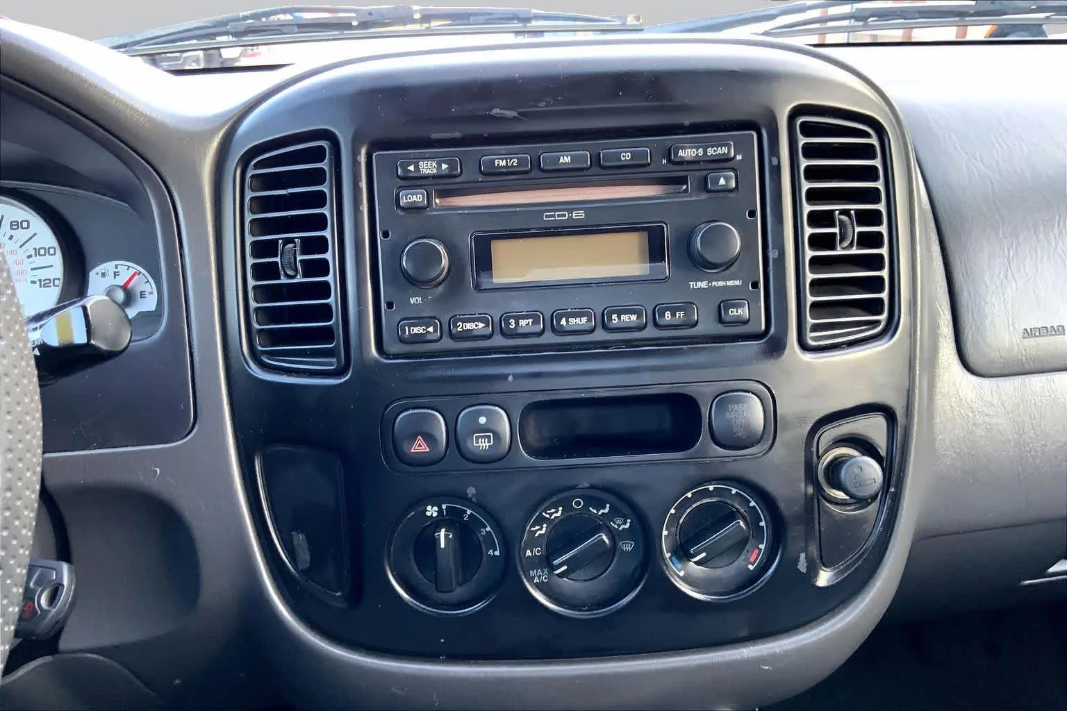 Used 2006 Silver Metallic Ford XLT image 6