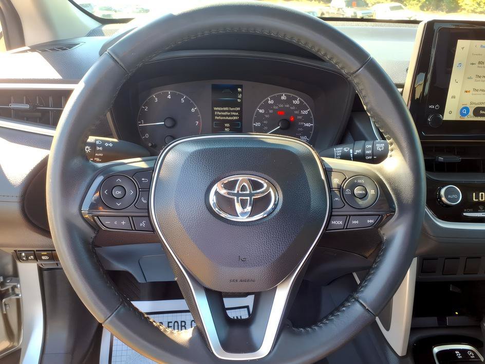 Certified Used 2025 Silver Toyota LE image 23